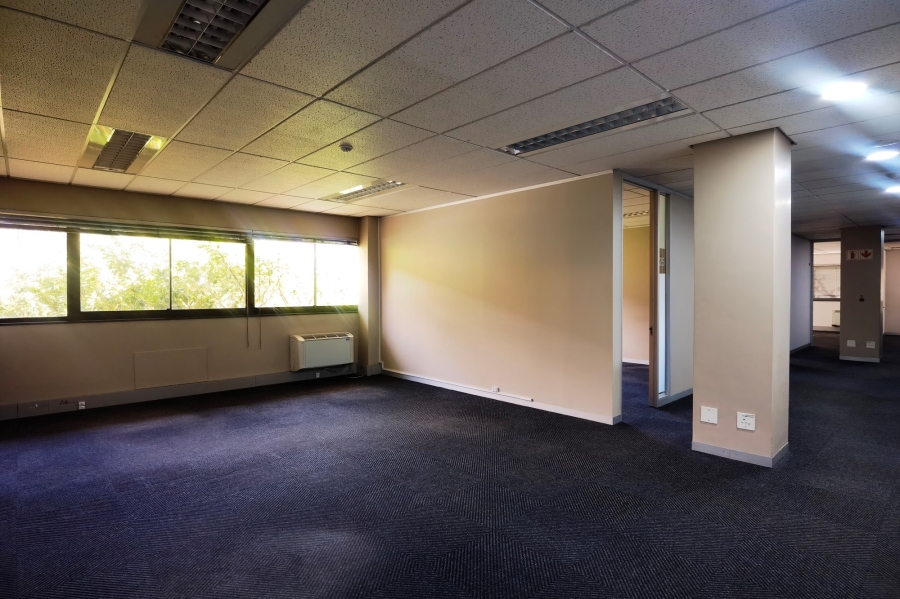 To Let commercial Property for Rent in Mowbray Western Cape